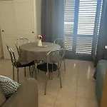 Azure Apartmán