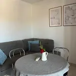 Azure Apartmán