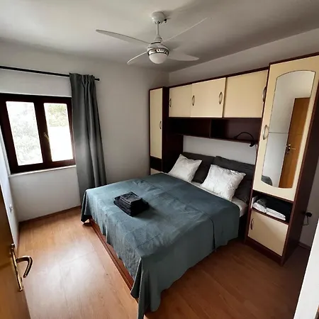 Azure Apartament *