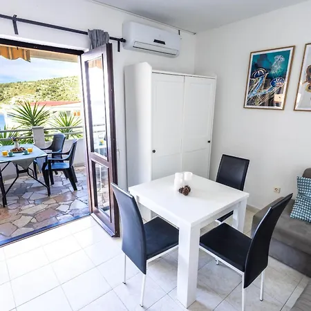 Azure Apartment Razanj